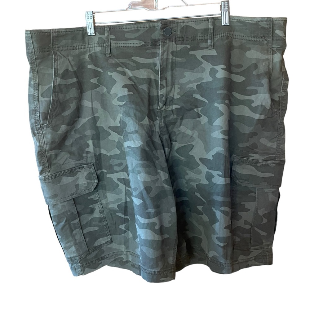 NWT George Above the Knee 10” Inseam Camo‎ Cargo Shorts
